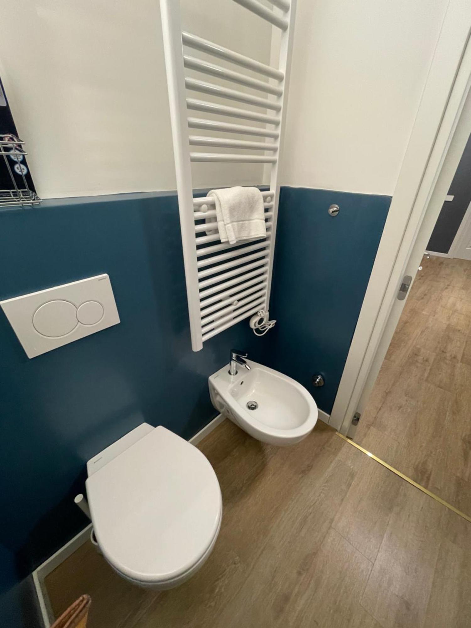Isvi Bari Comfort Rooms מראה חיצוני תמונה