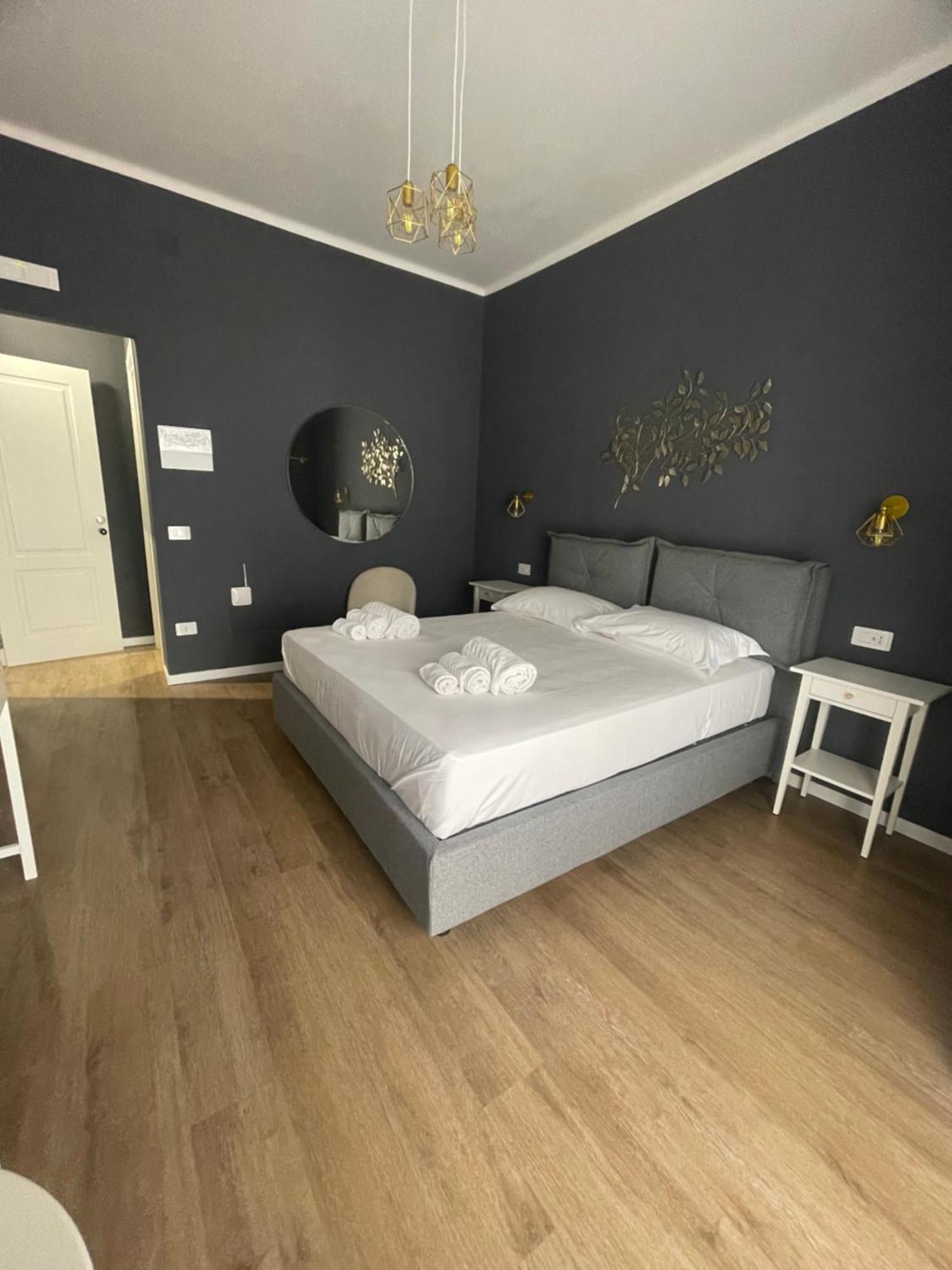 Isvi Bari Comfort Rooms מראה חיצוני תמונה