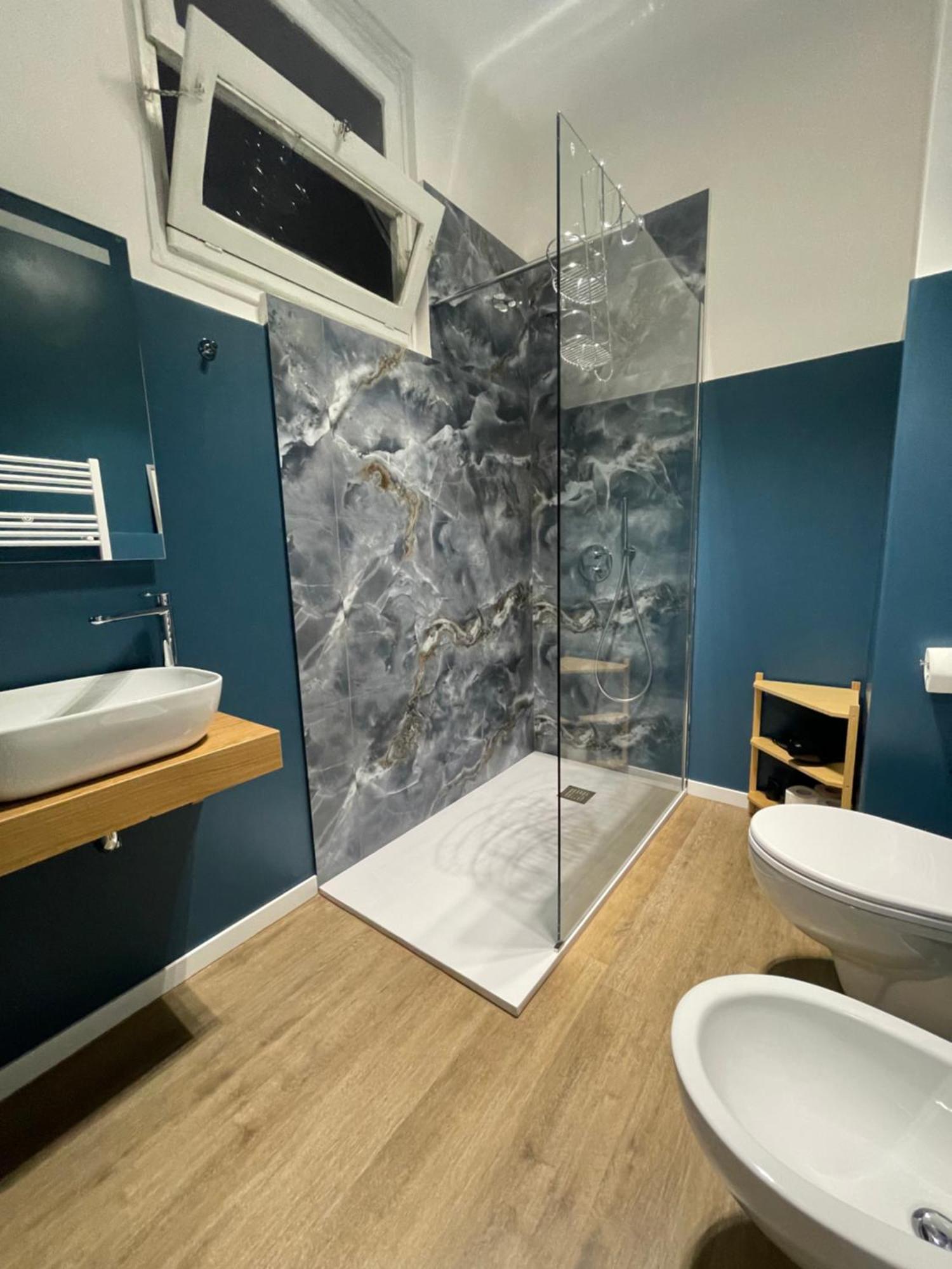 Isvi Bari Comfort Rooms מראה חיצוני תמונה